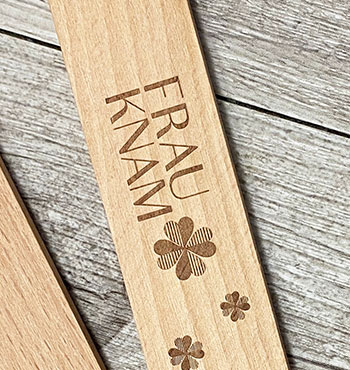 Dettaglio incisione Frau Knam